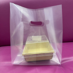 Изображение Пакет для бенто прозрачный с прорубной ручкой и квадратным дном , 20 х 18 х 33 см